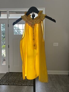 J Crew Yellow Ruffle Neck Sleeveless Blouse with Buttob detail LIKE NEW